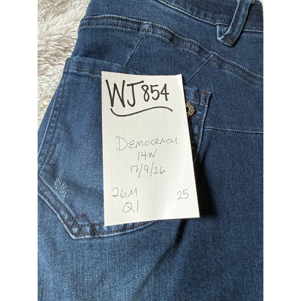 Democracy Jeans Women's 14W Crop Dark Wash Straight Slim Ankle - Picture 3 of 6